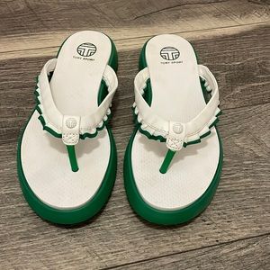 Ladies Tory Burch leather ruffle Sandals